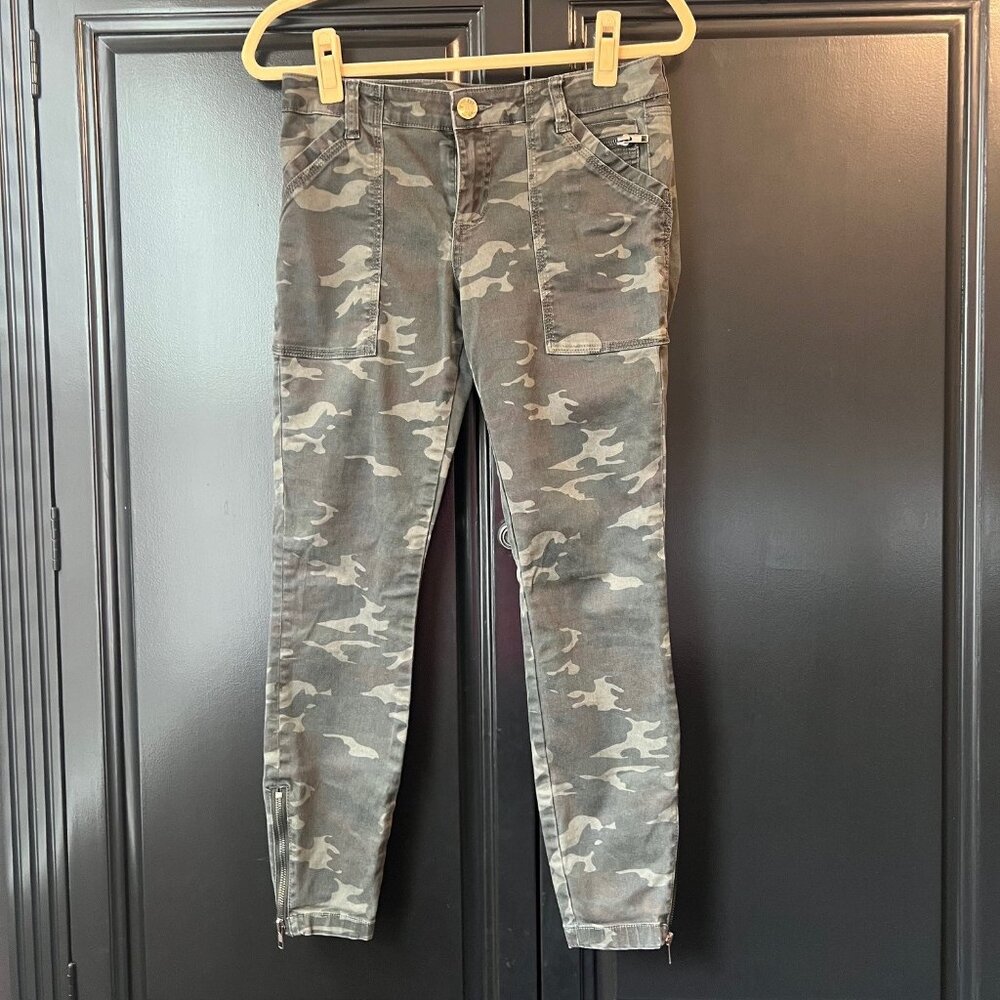 Kut from the Kloth - Camo - Connie Ankle Skinny with Zipper Details - Size 4